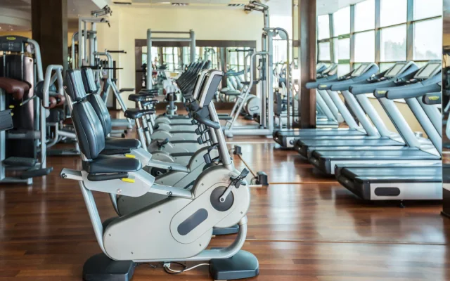 Das perfekte Fitnessstudio - Darauf müssen Sportler (in spe) achten