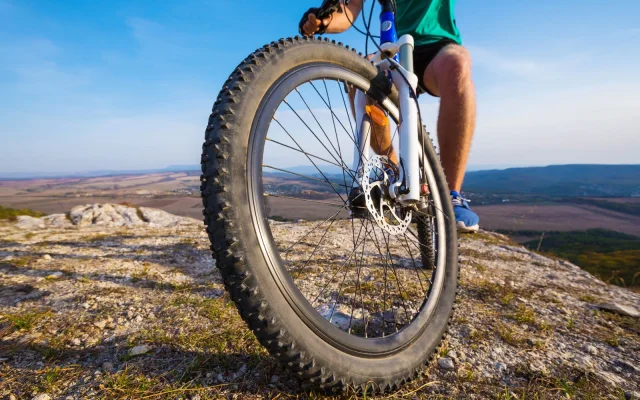 Sicher auf dem Fahrrad - Diese Tipps helfen bei jeder Jahreszeit